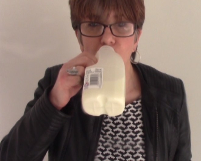 drinkingmilk1-still001